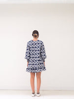 Charger l&#39;image dans la galerie, Robe Juliette courte bleue &amp; blanche
